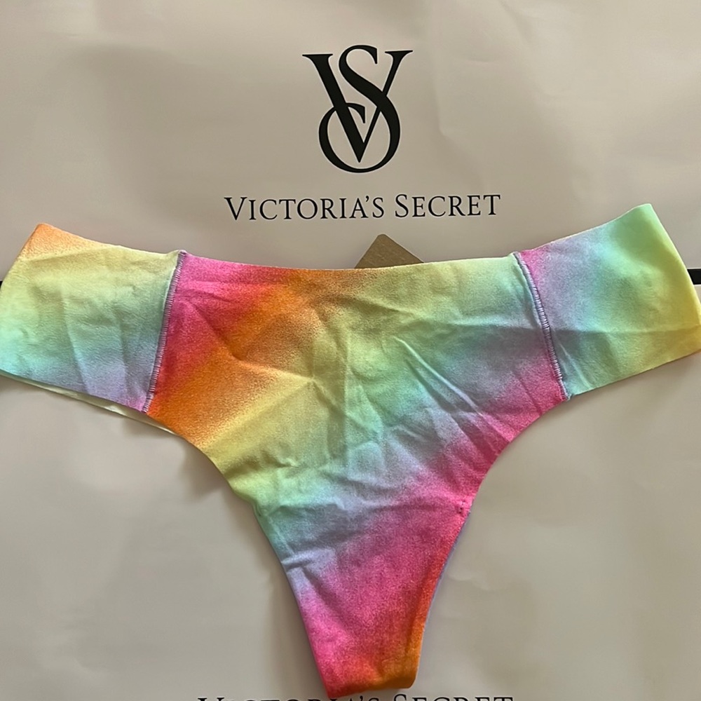 VS Pink rainbow tie dye No show thong panty